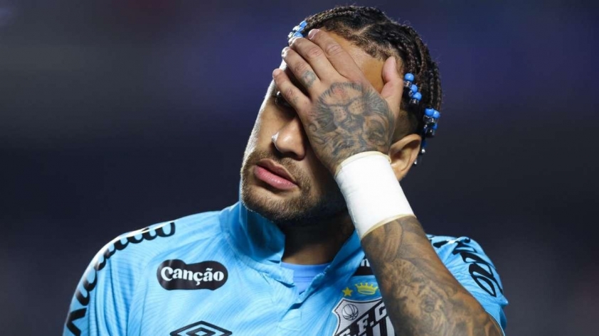 Neymar sắp tái ngộ với Messi, Suarez