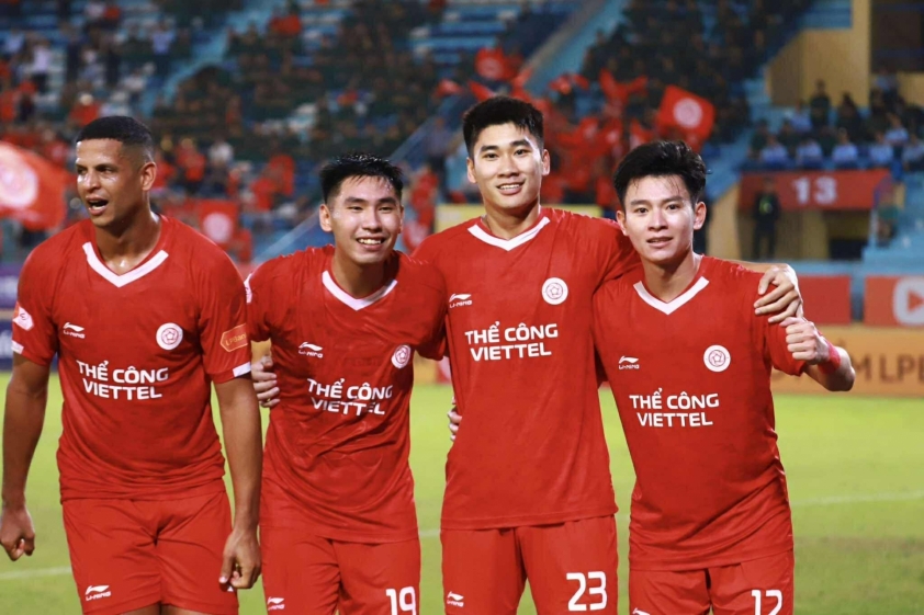 Trực tiếp Viettel 2-1 Đà Nẵng: Viettel nhân đôi cách biệt 725576