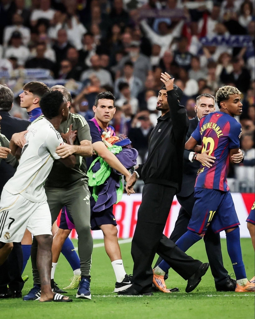 "Không thi đấu, Barca vẫn bảo vệ Yamal giữa cơn hỗn loạn" 5 Không thi đấu, sao Barca vẫn bảo vệ Yamal giữa cuộc hỗn chiến 729349