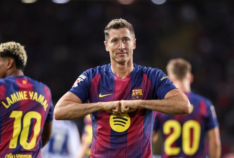 Kế thừa Lewandowski, Barca nhắm 'quái thú' ghi 43 bàn sau 50 trận 731203