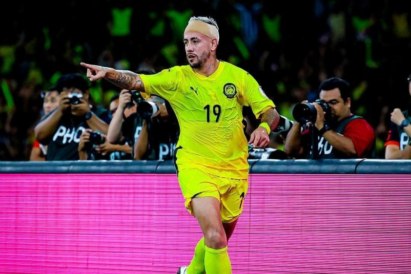 Dính án phạt FIFA, tiền đạo Malaysia vẫn được săn đón