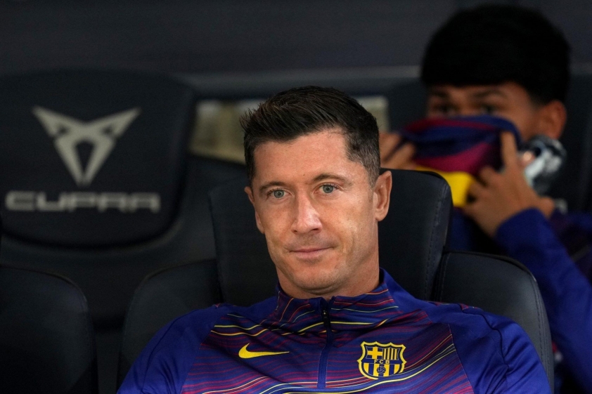 Lewandowski chia sẻ về tương lai của mình tại Barca 4 Lewandowski lên tiếng về tương lai ở Barca 735240