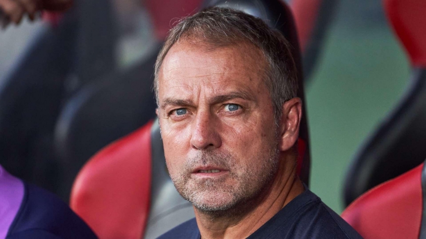 Hansi Flick vạch kế hoạch đại tu Barcelona sau thảm bại trước Chelsea