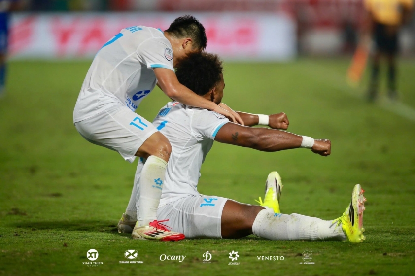 Trực tiếp Nam Định 2-0 Lion City: Xuân Son tỏa sáng 787028