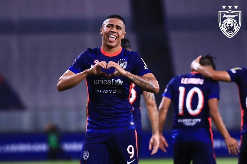 2d9a48f4-a5a6-46bc-80f6-8b722946