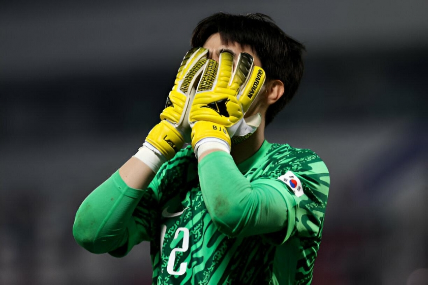 Cầu thủ Hàn Quốc khóc ròng khi bị loại cay đắng tại Tứ kết U23 Châu Á 451997