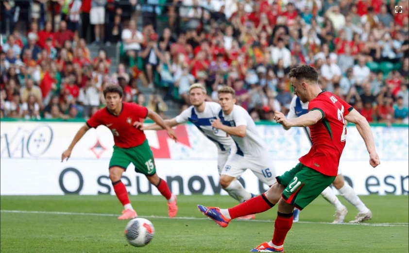 Trận cầu 6 bàn, ĐT Bồ Đào Nha thắng tưng bừng trước thềm Euro 2024 475301