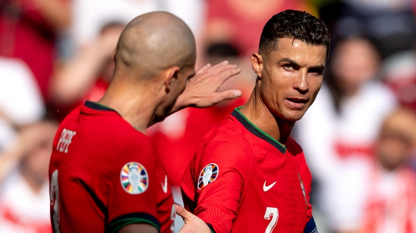 Will Ronaldo start the match against Slovenia on August 1, Euro 2024? 490593