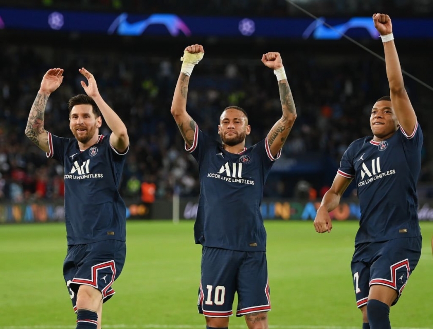 Thành Paris thất thủ, Mbappe và đồng đội lập luôn 2 cột mốc không thể buồn hơn 327778