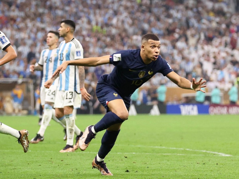 Quả bóng vàng 2023 chưa ngã ngũ, không chỉ Messi cơ hội vẫn gọi tên Mbappe 346522