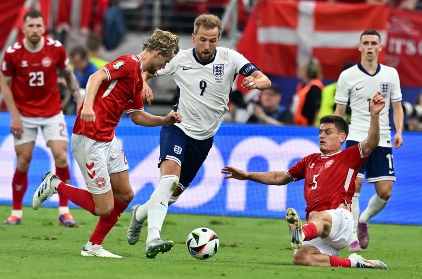 Harry Kane: 'Trận hòa của Anh là dấu hiệu của một đội bóng tốt' 484658