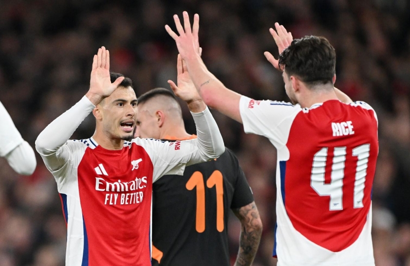 Arsenal Mạnh Mẽ Vượt Qua Shakhtar Với Bàn Phản Lưới Nhà Đầy May Mắn