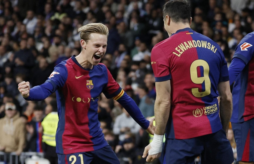 El Clasico: Hansi Flick thiên tài với 'nước cờ' De Jong-547992