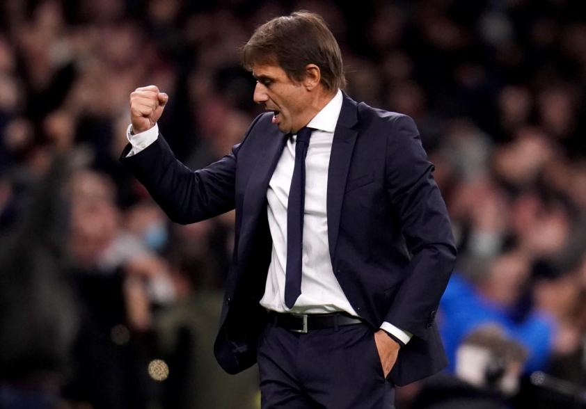 Chuyển nhượng 1/11: Manchester United nhắm sao Sporting CP, Liverpool 'thèm khát' Tchouameni-550350
