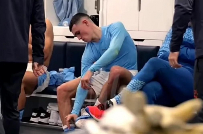 Tiết lộ: Pep Guardiola 'nổi điên' với Phil Foden sau trận thua lịch sử-559475