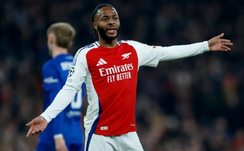 Arsenal sẽ hủy hợp đồng mượn Sterling để tìm tiền đạo mới?-587127