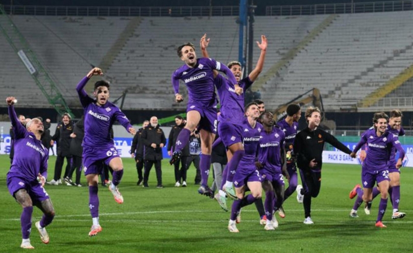 Fiorentina giữ vững vị trí trong top 4 Serie A.