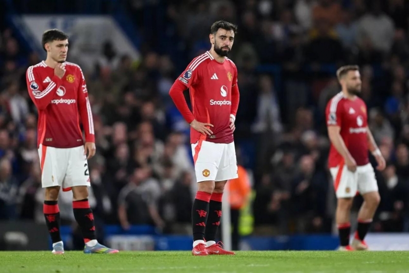 MU lập loạt kỷ lục tệ hại sau trận thua Chelsea: Mùa giải thảm họa chưa có hồi kết-635892