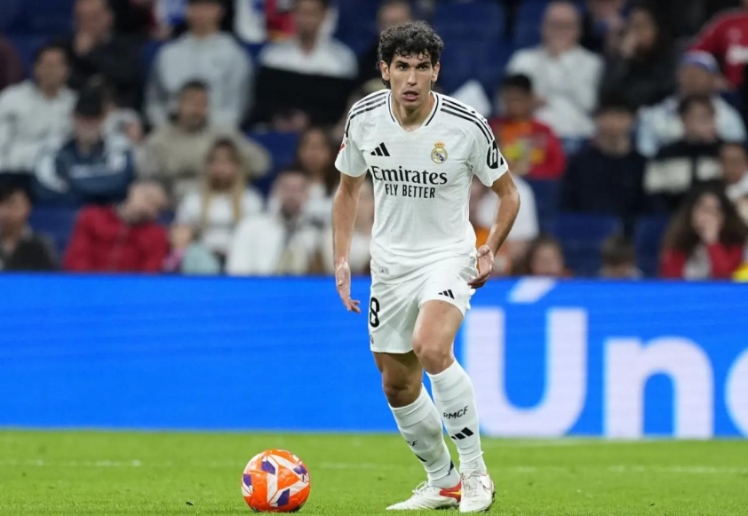 CHÍNH THỨC: Real Madrid chia tay hậu vệ 10 năm gắn bó-642818