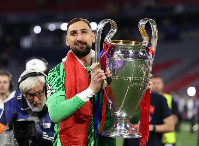 Chuyển nhượng MU 2/6: Đồng đội khuyên Bruno ra đi, Quỷ đỏ chốt mua tân vương Champions League-643464