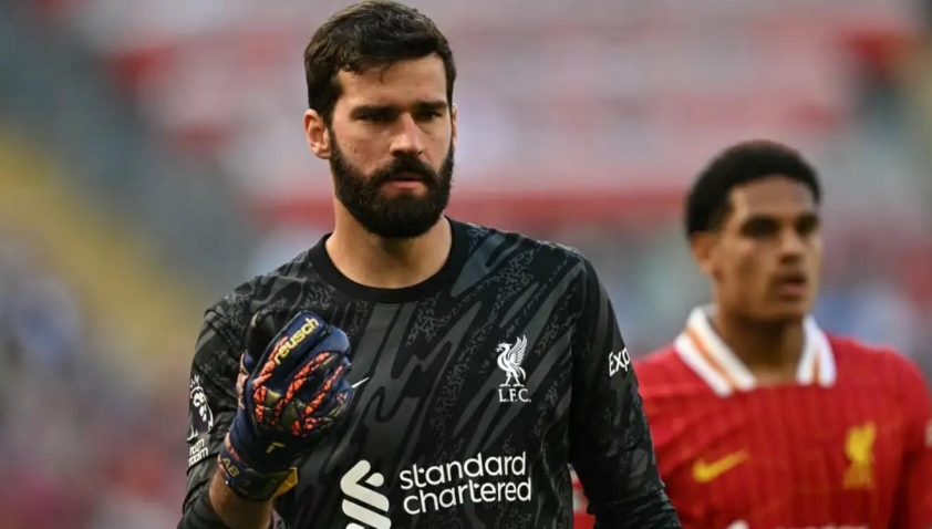 Chuyển nhượng 15/6: Nhà vô địch World Cup tiến sát MU, thêm sao Liverpool sắp ra đi?-650171