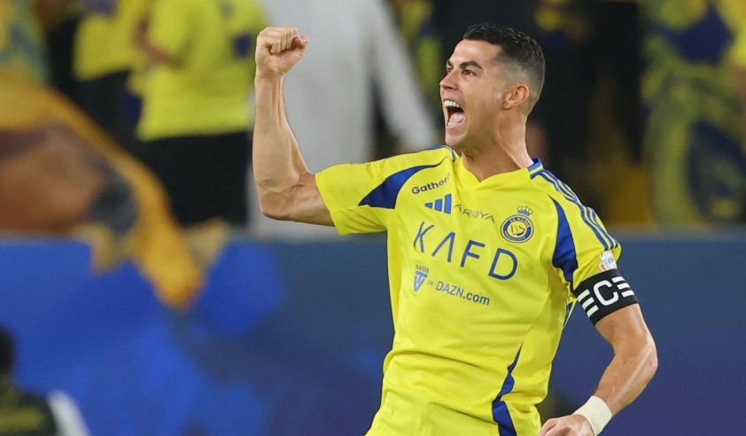 Ronaldo ký siêu hợp đồng, chốt tương lai trước World Cup 2026-654651