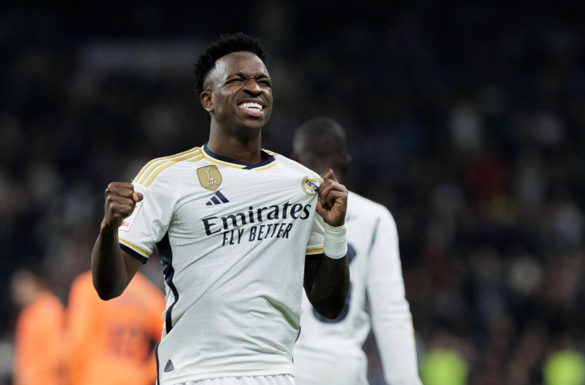 Tin chuyển nhượng 18/7: Real giữ không nổi Vinicius, Ten Hag ra quyết định mới với Antony-667362