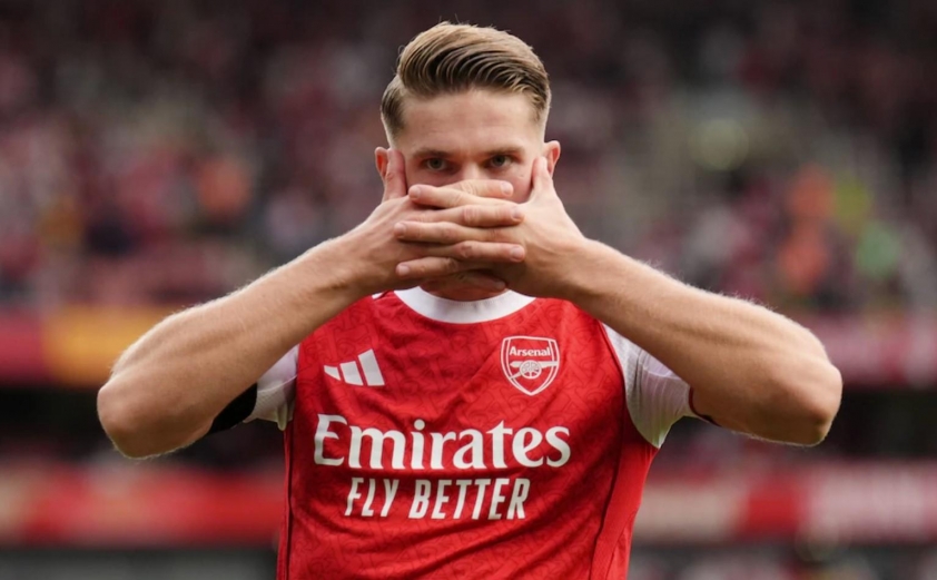 Gyokeres lập cú đúp, Arsenal đè bẹp Leeds chiếm ngôi đầu Ngoại hạng Anh 4 Trực tiếp Arsenal 4-0 Leeds: Arsenal cầm nhịp trận đấu-690812