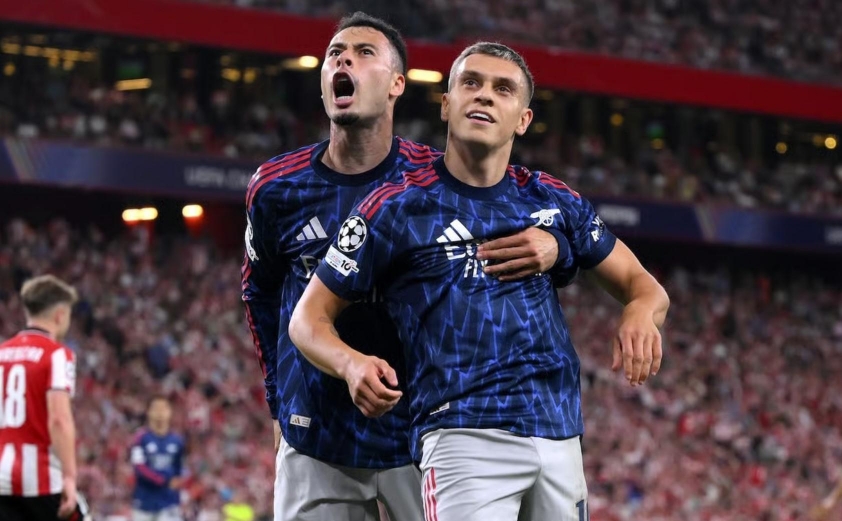 Trossard ấn định chiến thắng cho Arsenal