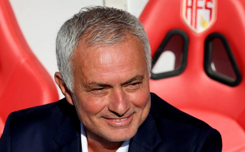 Chelsea đang mượn lại Jose Mourinho để tạo lợi thế? 4 1