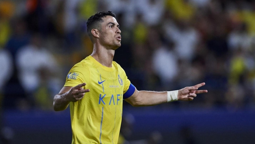Al Nassr bất ngờ có quyết định mới về Ronaldo 4 4