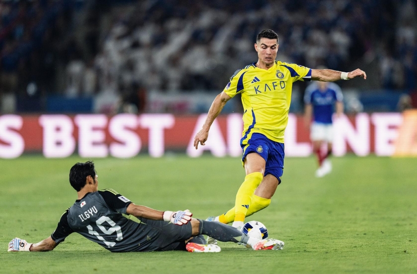 Al Nassr bất ngờ có quyết định mới về Ronaldo 5 5