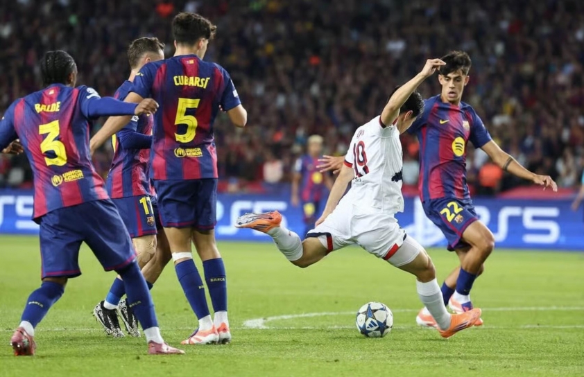 Trực tiếp Barca vs PSG, 2h00 hôm nay 2/10-714608
