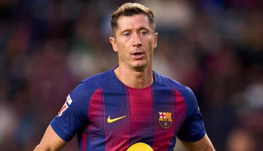 Ronaldo 'đòi' Al Nassr chốt sát thủ Barca, tạo bộ đôi tấn công mạnh nhất châu Á-725689