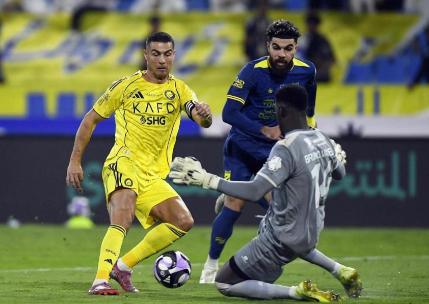 Ronaldo thiết lập kỷ lục chưa từng có trong bóng đá thế giới 4 2