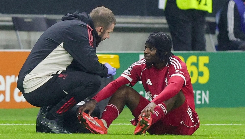 Arne Slot gặp thử thách lớn tại Liverpool 4 1