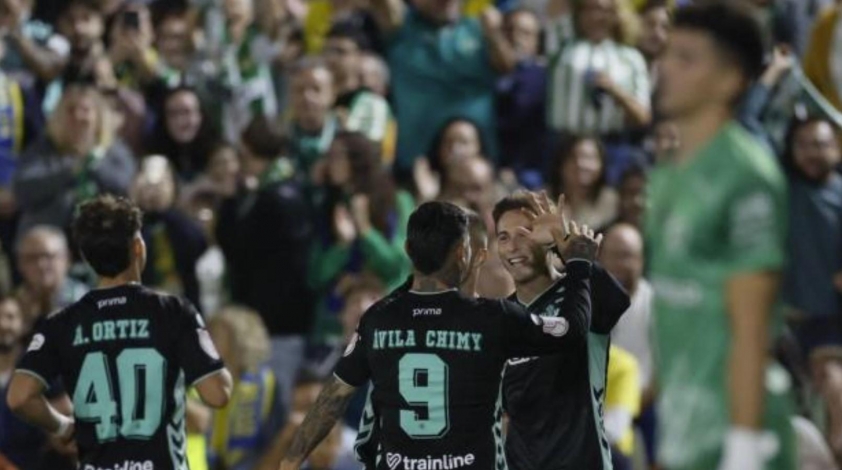 "Chứng kiến trận đấu 8 bàn tại Cúp Nhà vua Tây Ban Nha" 5 10