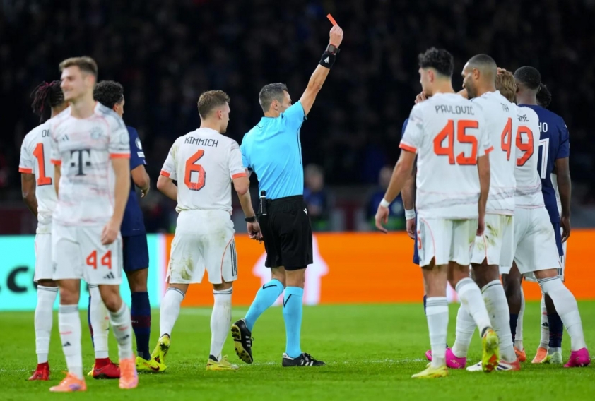 "Nóng bỏng cuộc tranh cãi trận PSG gặp Bayern Munich" 9 10