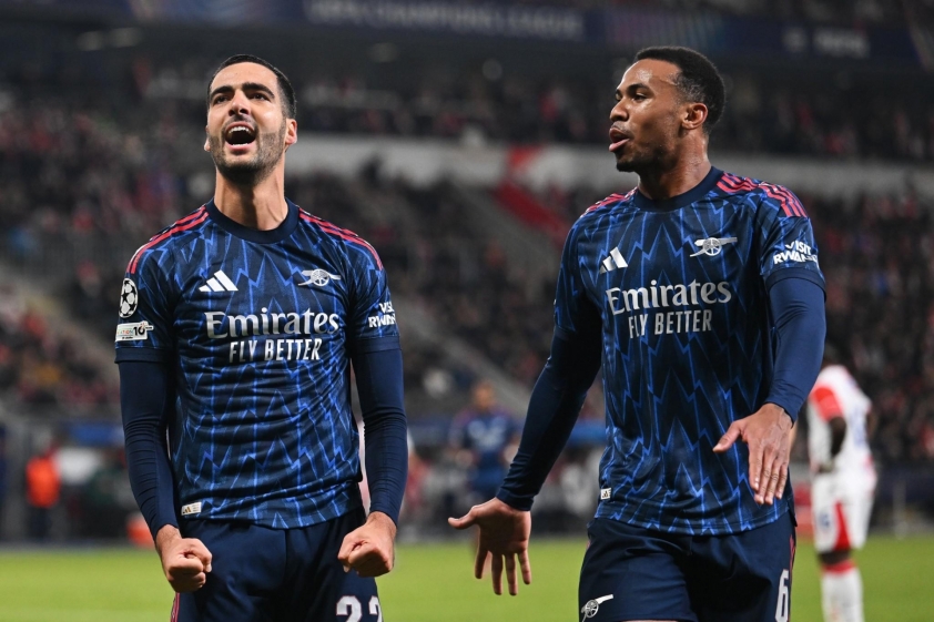 Kết quả cúp C1 hôm nay 5/11: PSG ngậm đắng trước Bayern, Kền kền gãy cánh 734882