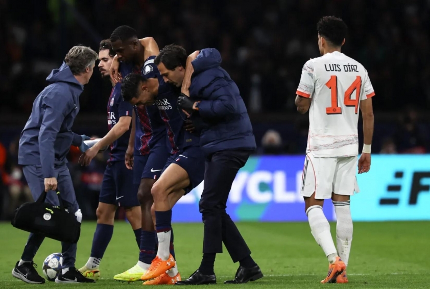 "Nóng bỏng cuộc tranh cãi trận PSG gặp Bayern Munich" 8 8