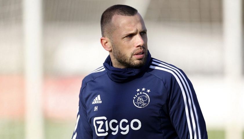 Ông lớn châu Âu chính thức sa thải HLV 5 4