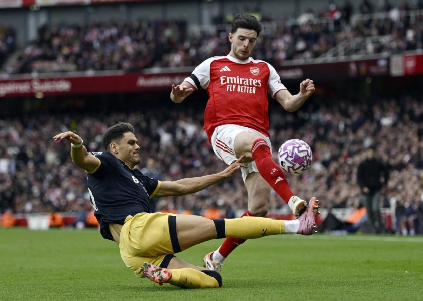 Arsenal nhận tin vui bất ngờ từ Ngoại hạng Anh 4 6