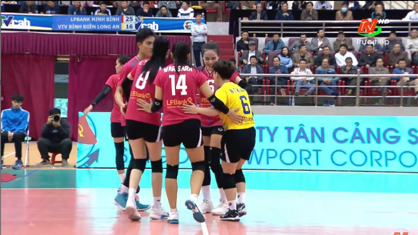 Trực tiếp bóng chuyền nữ Ninh Bình LPBank vs VTV Bình Điền Long An, 16h30 ngày 3/3 (LINK HD) 415183