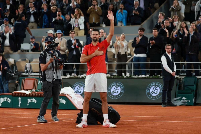 Djokovic chia tay Roland Garros: Trận cuối cùng trên đất Pháp? 646316