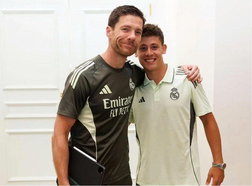 Không phải Vinícius, sao trẻ Real chiếm trọn tình cảm của Xabi Alonso 650898