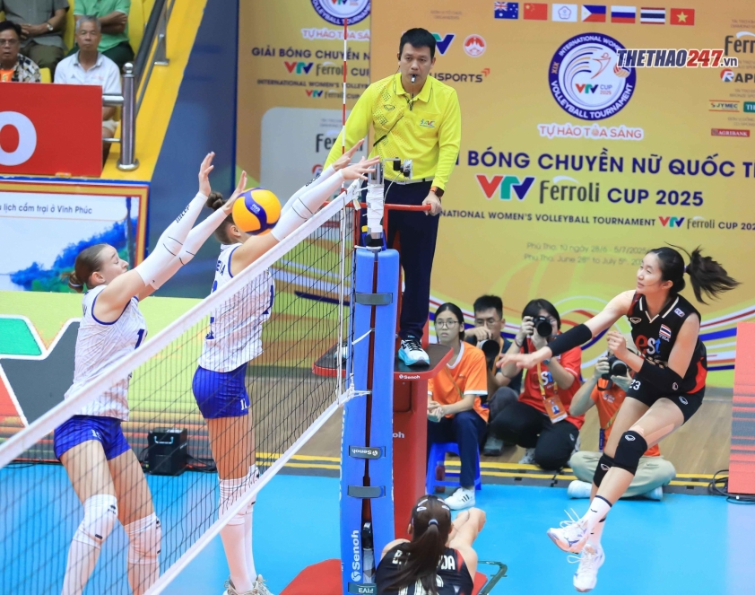Trực tiếp bóng chuyền Korabelka 1-1 U21 Thái Lan: Bất ngờ xảy ra 657059