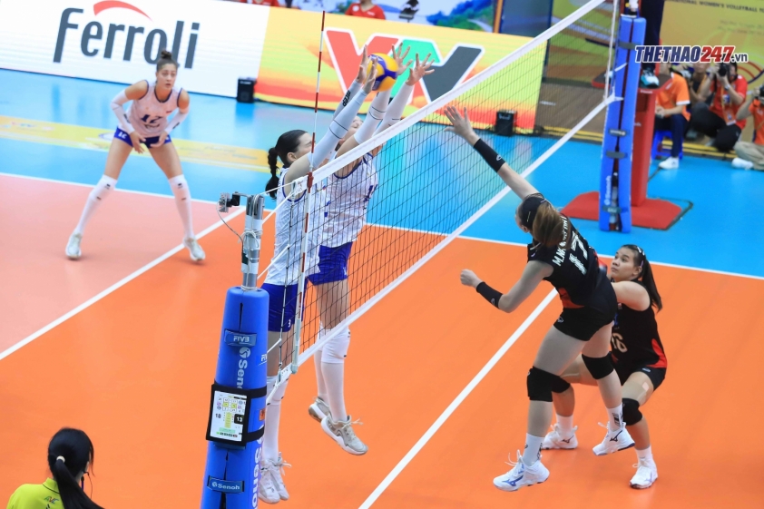 Trực tiếp bóng chuyền Korabelka 1-0 U21 Thái Lan: Thế trận hấp dẫn 657053