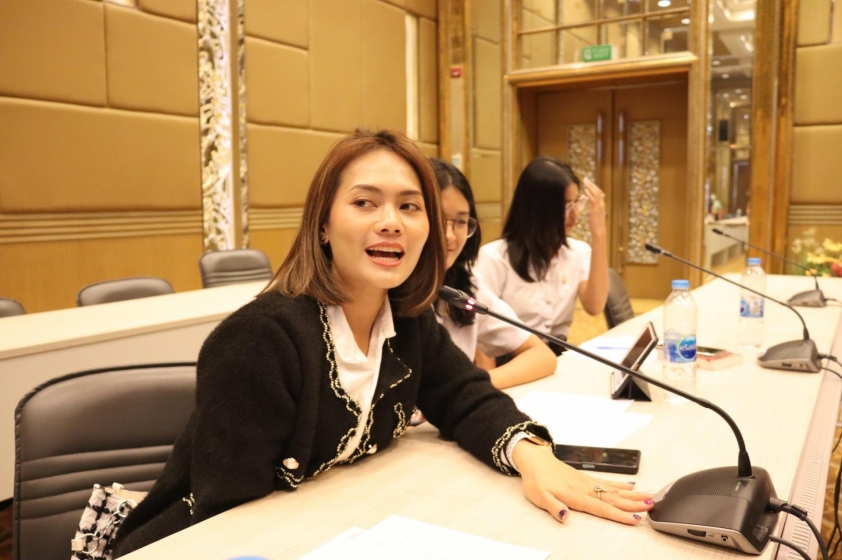 Nhan sắc nữ trọng tài Thái Lan gây sốt ở Cúp VTV9 - Bình Điền 2024 461860