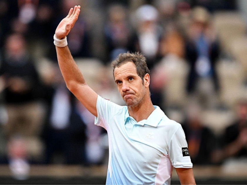 Đụng Sinner ở Roland Garros 2025, biểu tượng trái một tay thế giới nói lời tạm biệt-641813