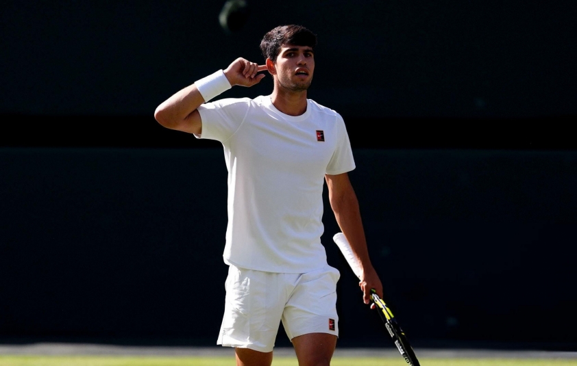 Trực tiếp tennis Jannik Sinner 1-1 Carlos Alcaraz: Đôi công mãn nhãn 664963